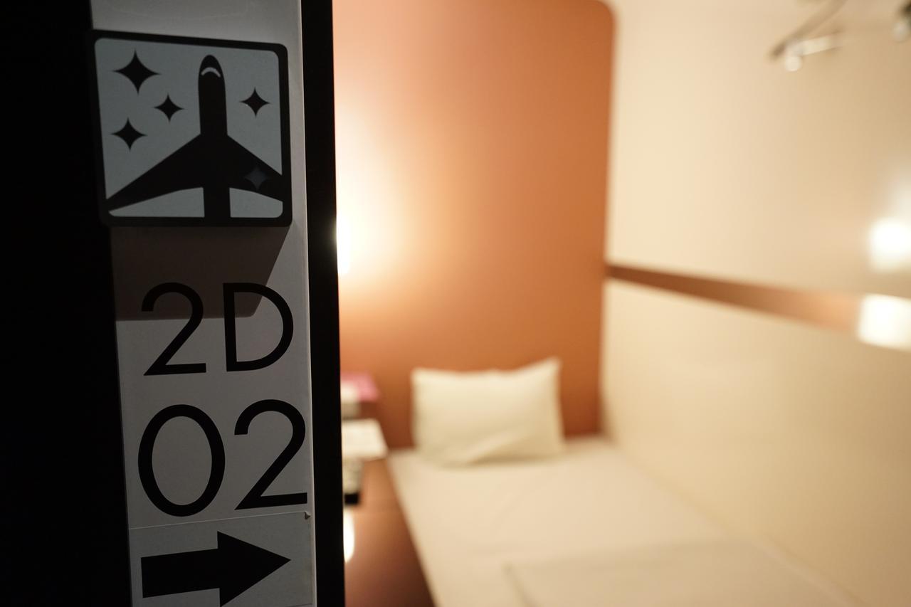 First Cabin Akihabara Showa-Dori Токио Экстерьер фото