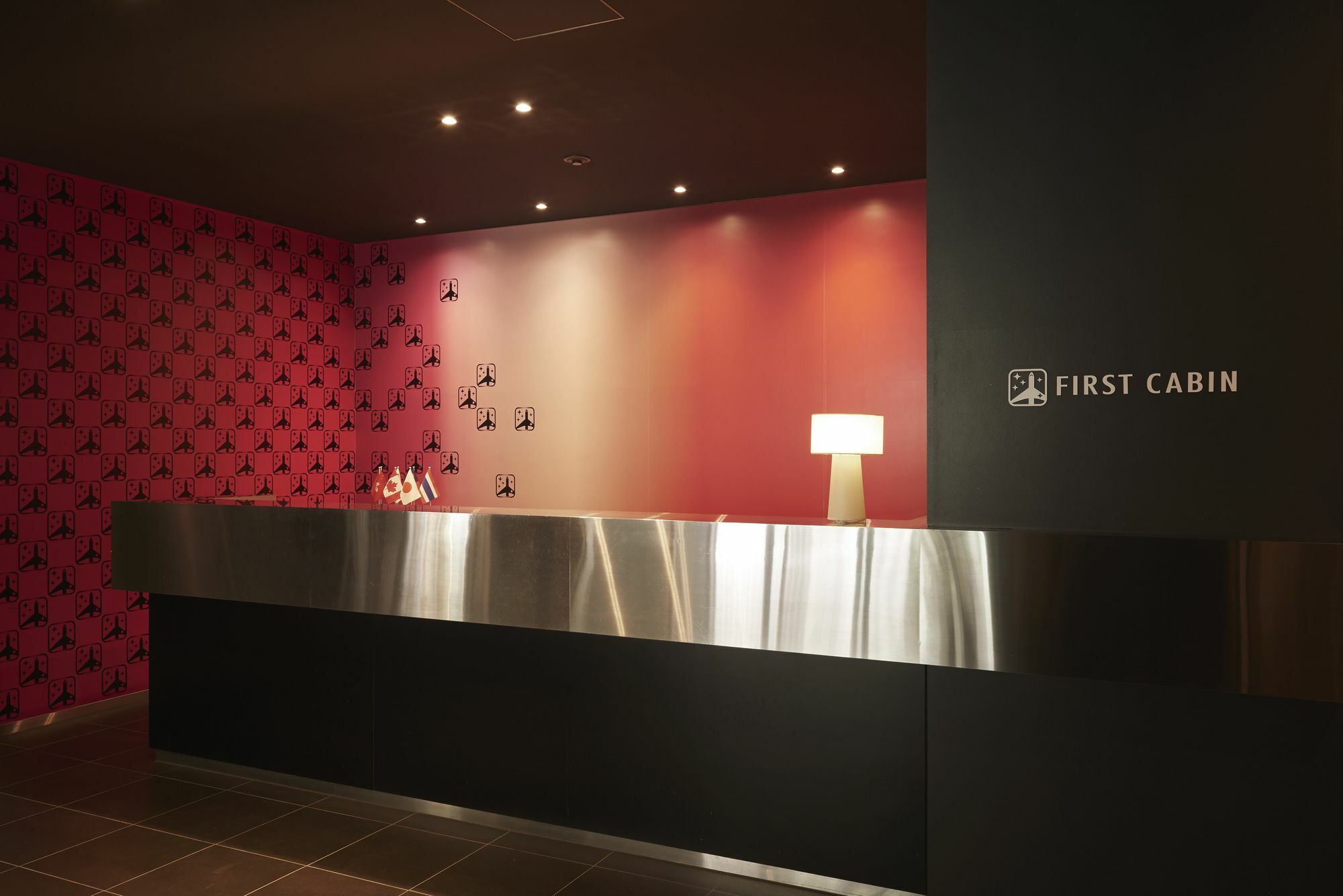 First Cabin Akihabara Showa-Dori Токио Экстерьер фото